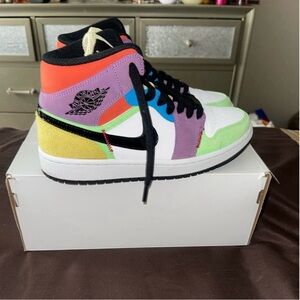 Retro 1’s Women size 7.5